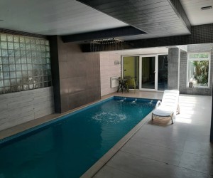 ویلای چهارخوابه جنگلی شیک و‌لوکس 